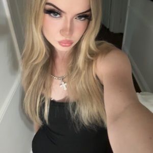 Meet your Posher, Brianna